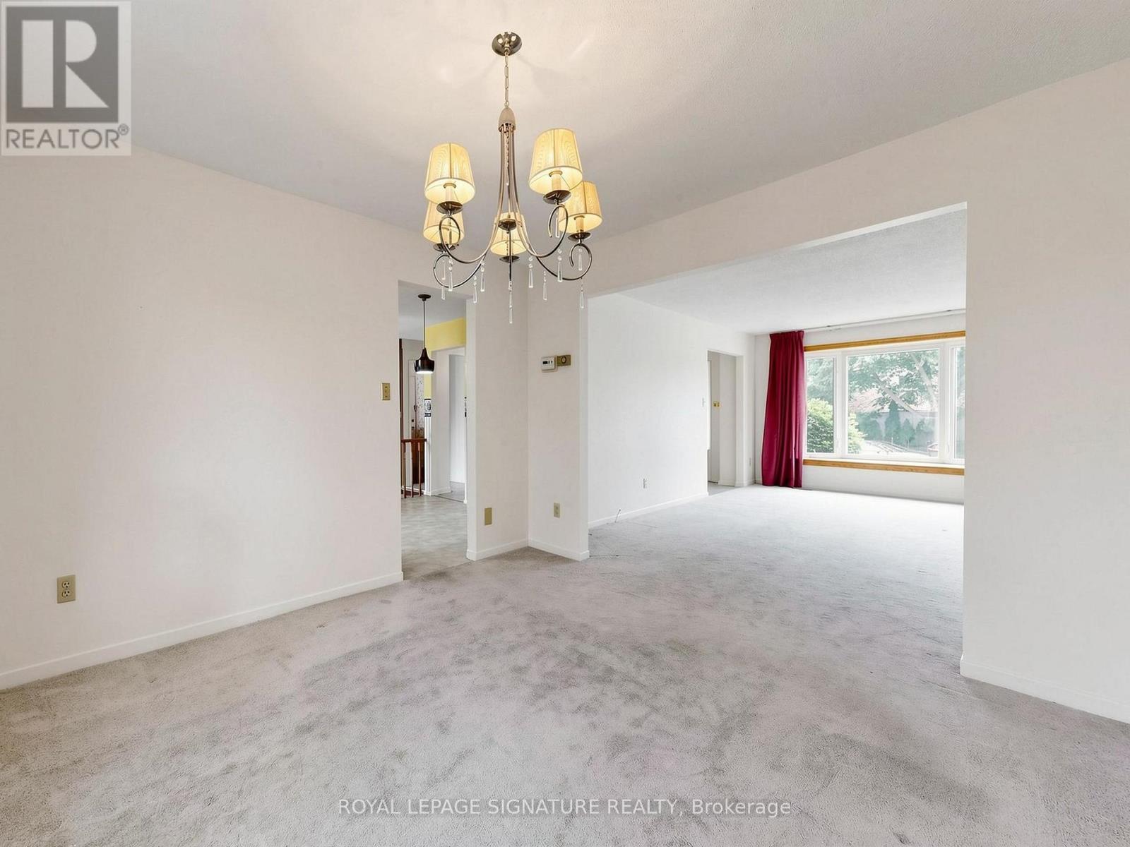 94 Howlett Avenue, Newmarket, Ontario  L3Y 5S5 - Photo 12 - N13731494