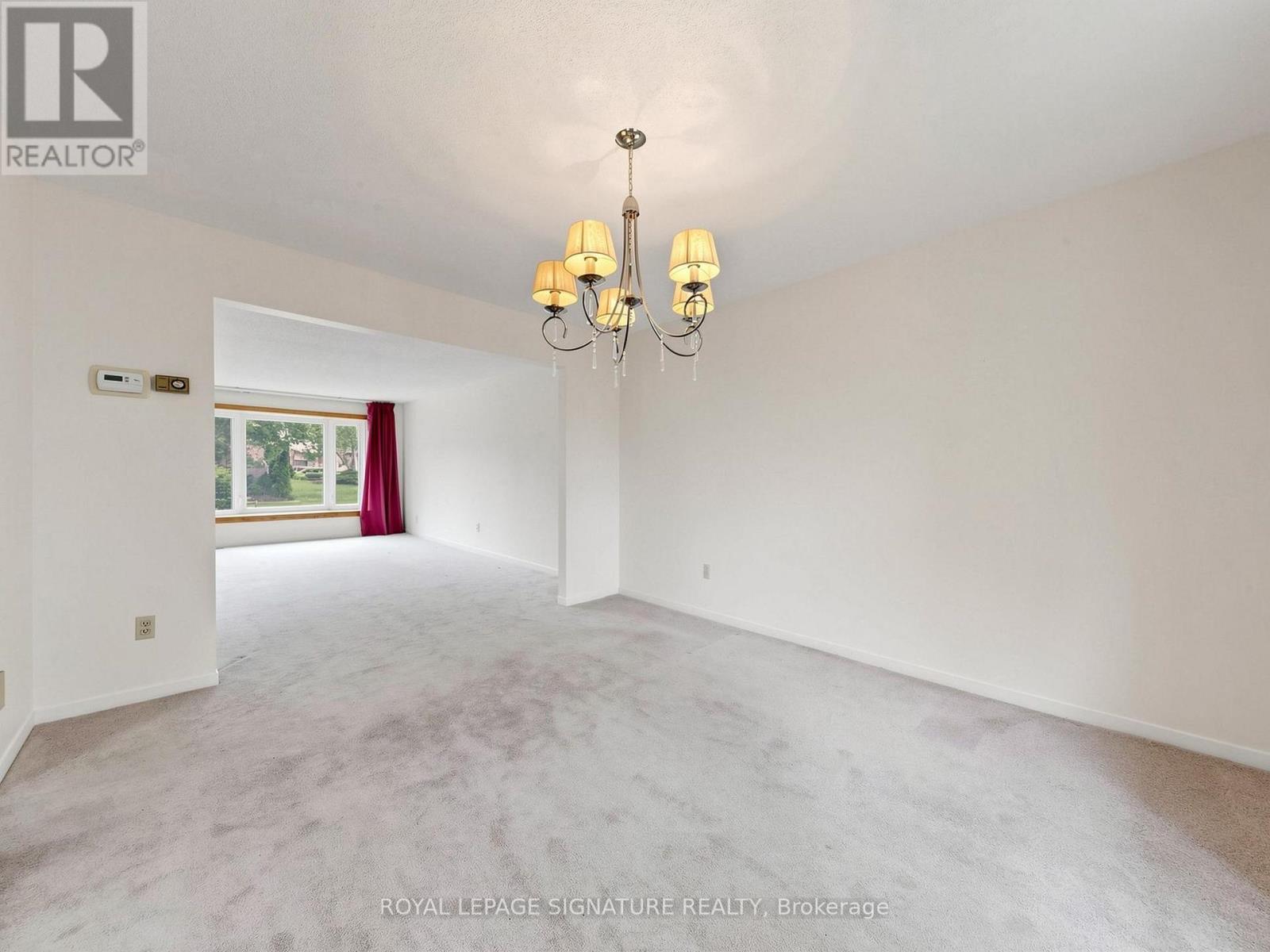 94 Howlett Avenue, Newmarket, Ontario  L3Y 5S5 - Photo 13 - N13731494