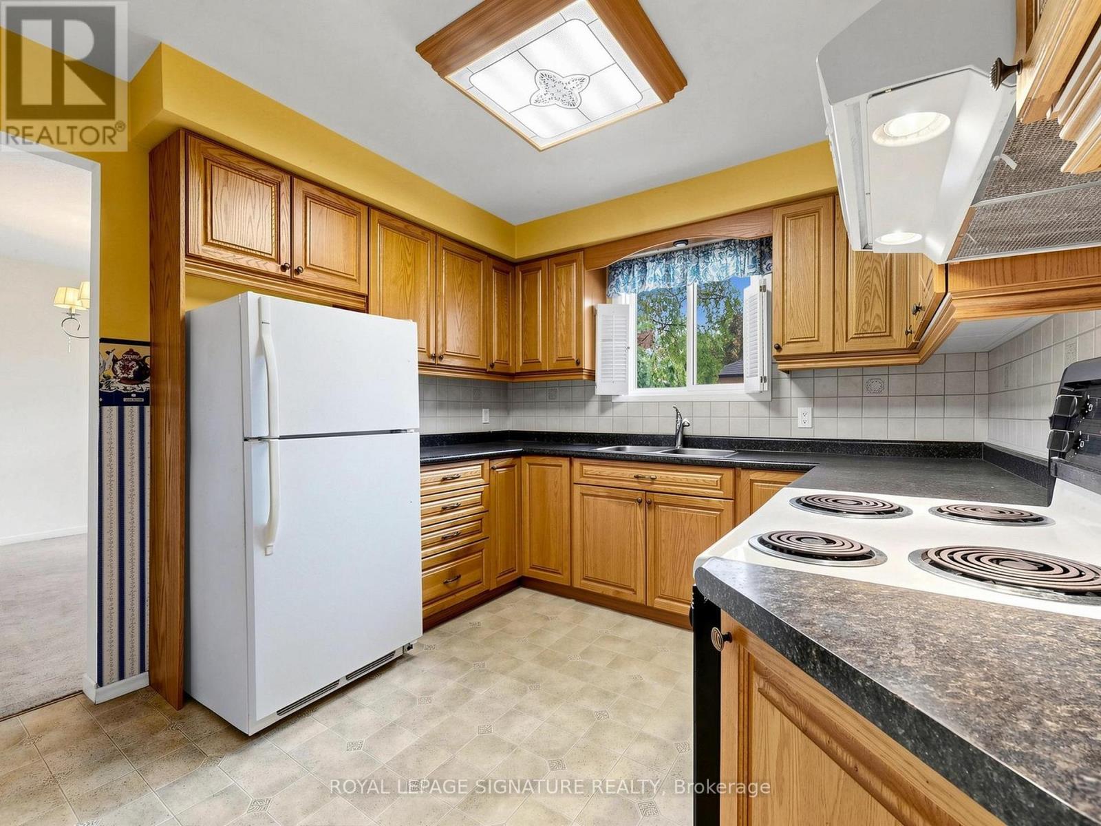 94 Howlett Avenue, Newmarket, Ontario  L3Y 5S5 - Photo 19 - N13731494