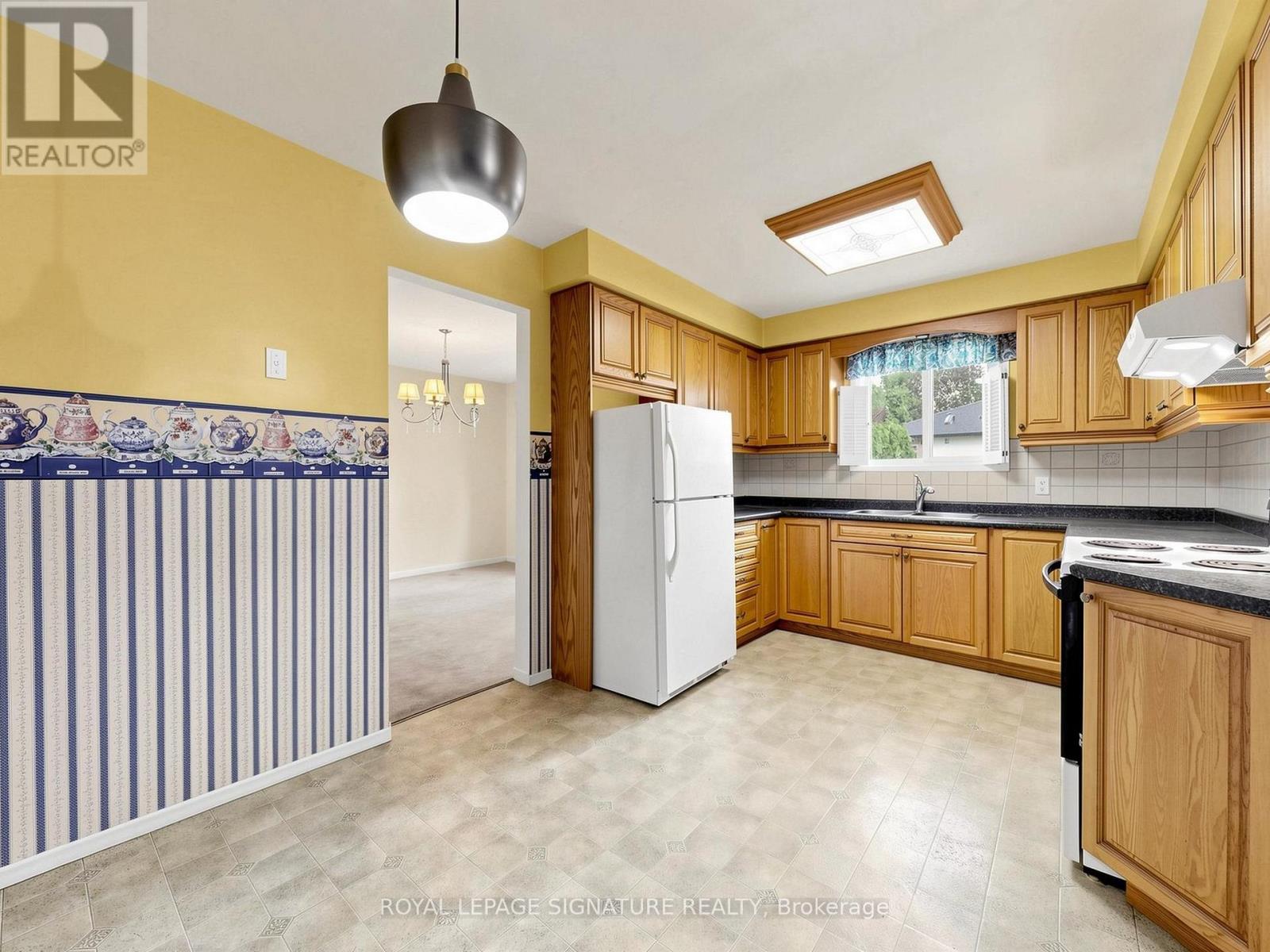 94 Howlett Avenue, Newmarket, Ontario  L3Y 5S5 - Photo 24 - N13731494