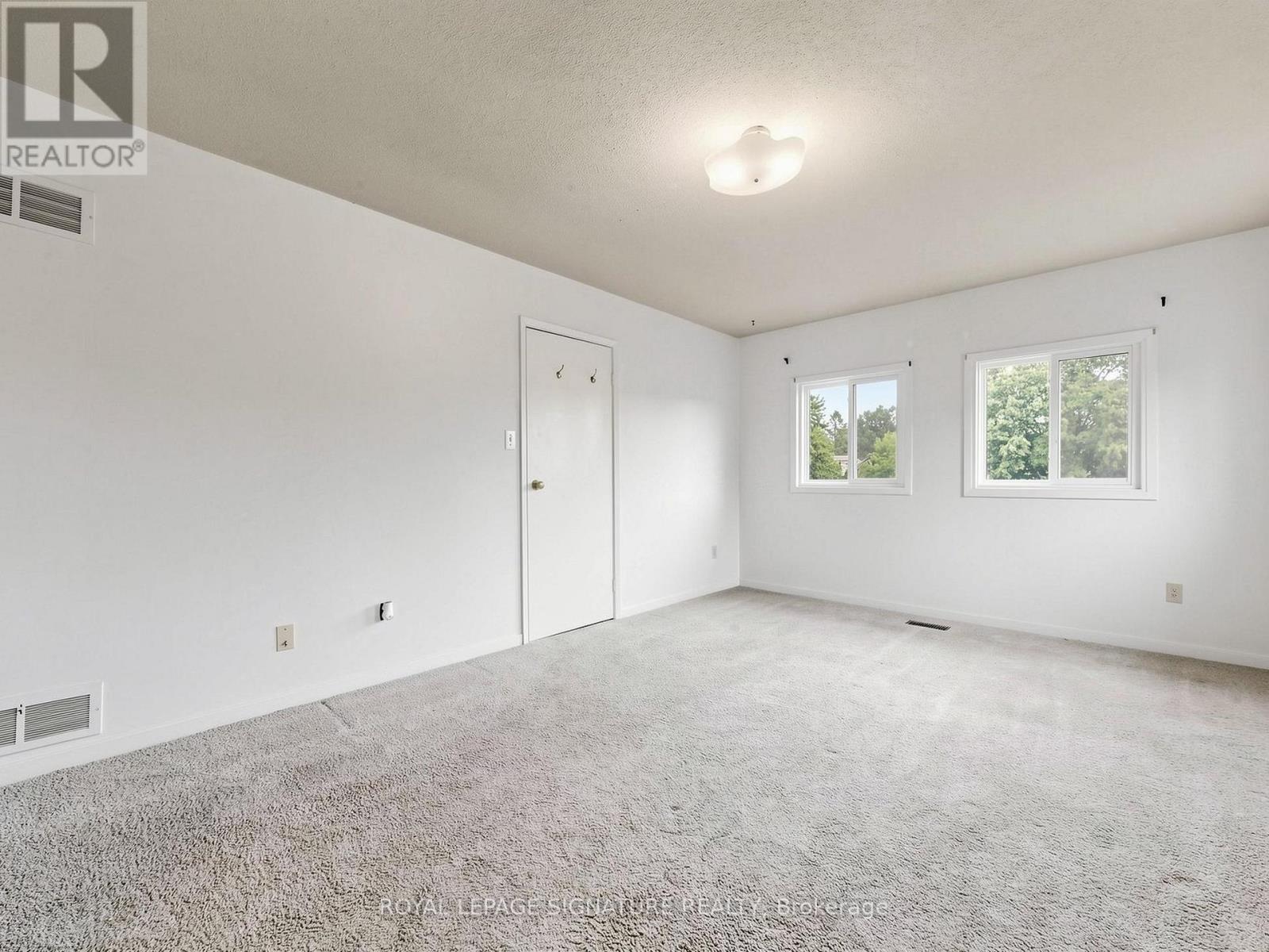 94 Howlett Avenue, Newmarket, Ontario  L3Y 5S5 - Photo 28 - N13731494