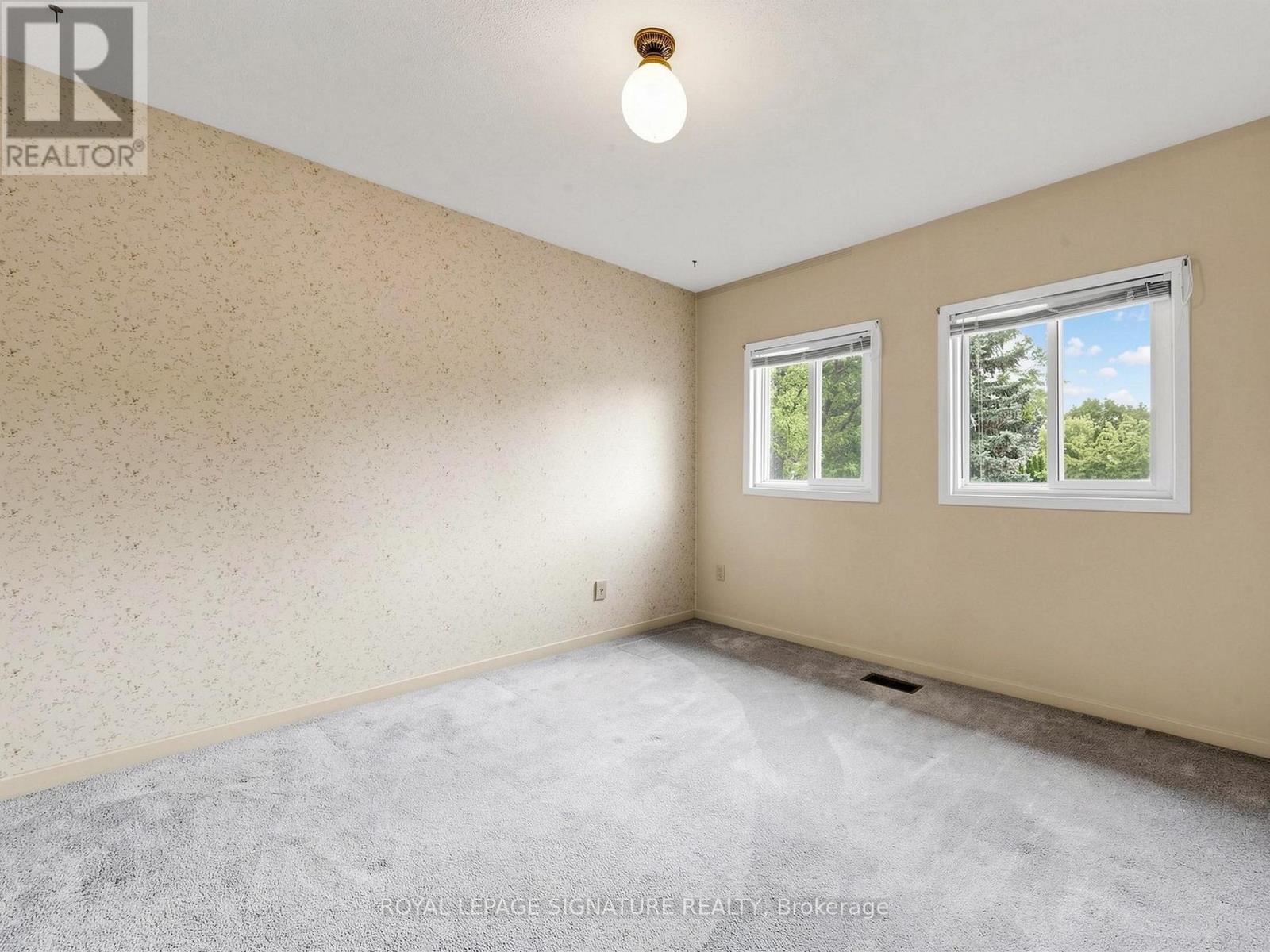 94 Howlett Avenue, Newmarket, Ontario  L3Y 5S5 - Photo 35 - N13731494