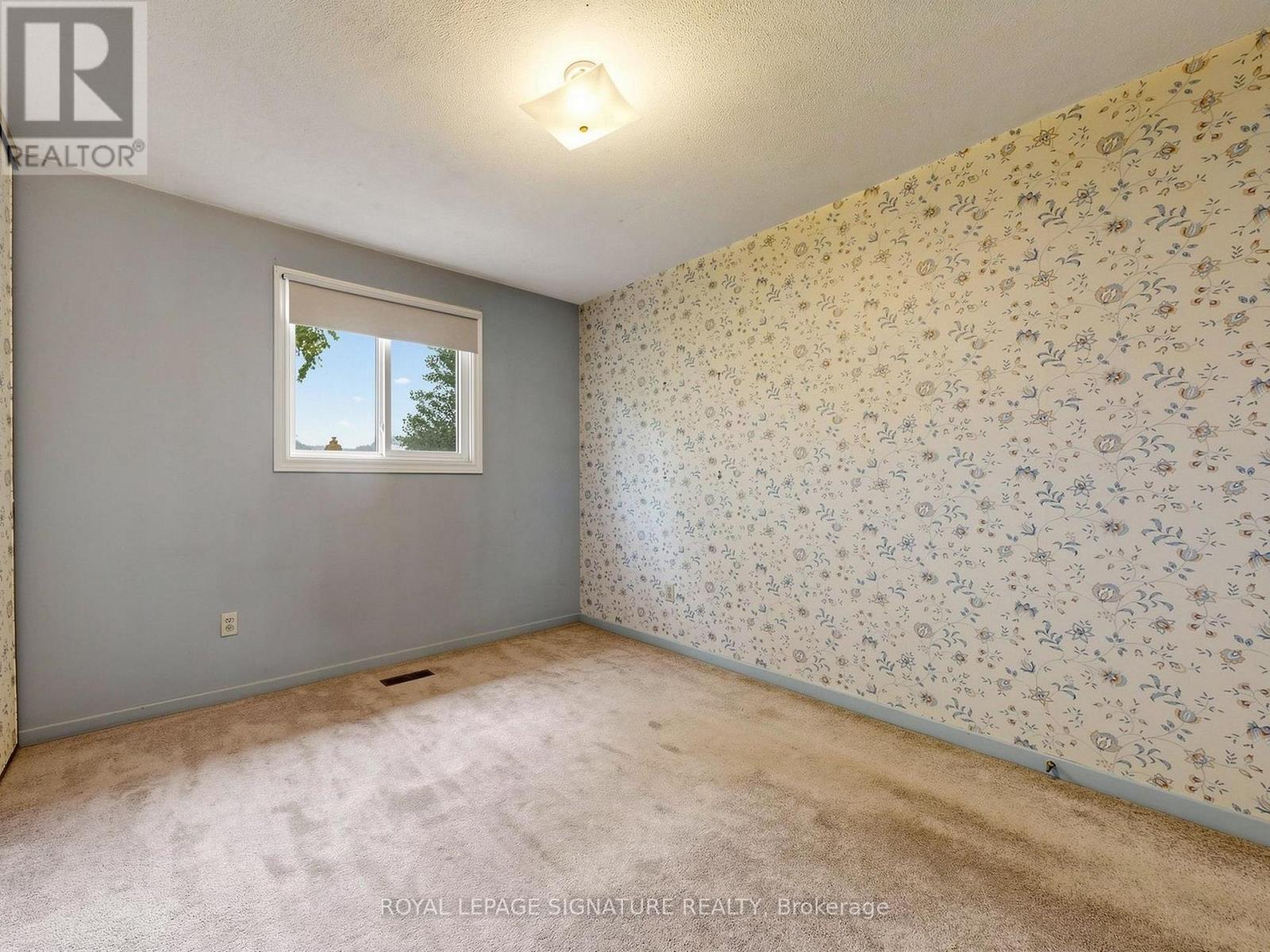 94 Howlett Avenue, Newmarket, Ontario  L3Y 5S5 - Photo 38 - N13731494
