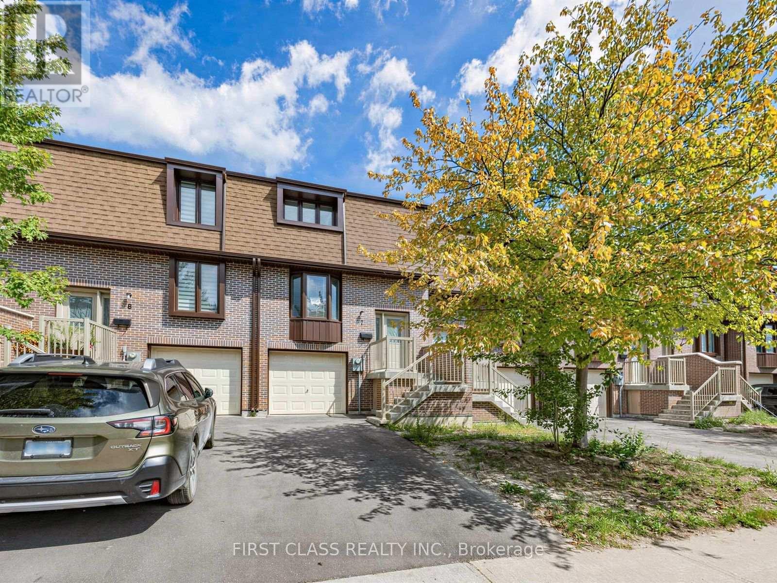 7 - 11 Plaisance Road, Richmond Hill, Ontario  L4C 5H1 - Photo 1 - N13731572