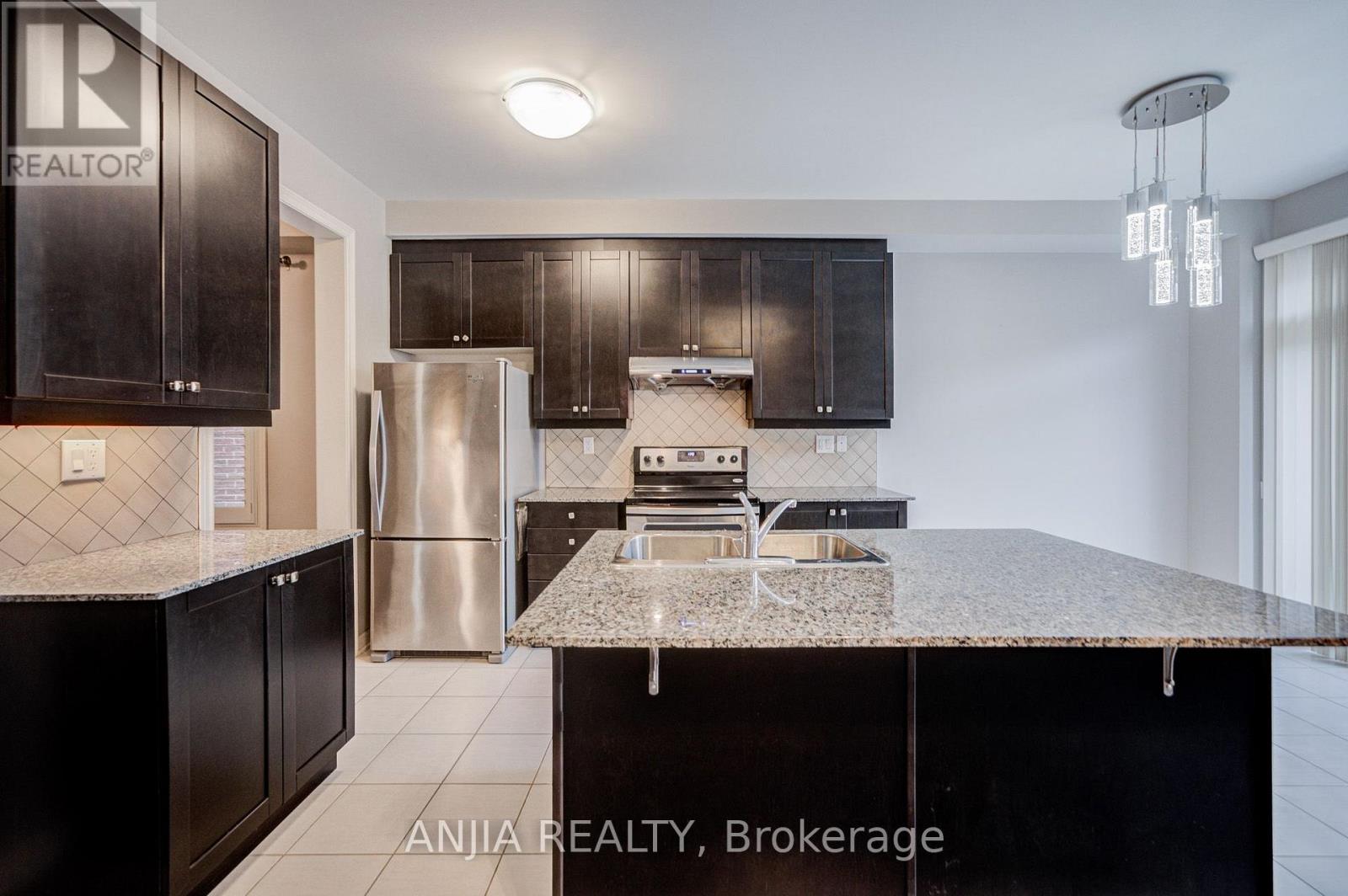 115 Wilfred Murison Avenue, Markham, Ontario  L6C 0S9 - Photo 15 - N13731616