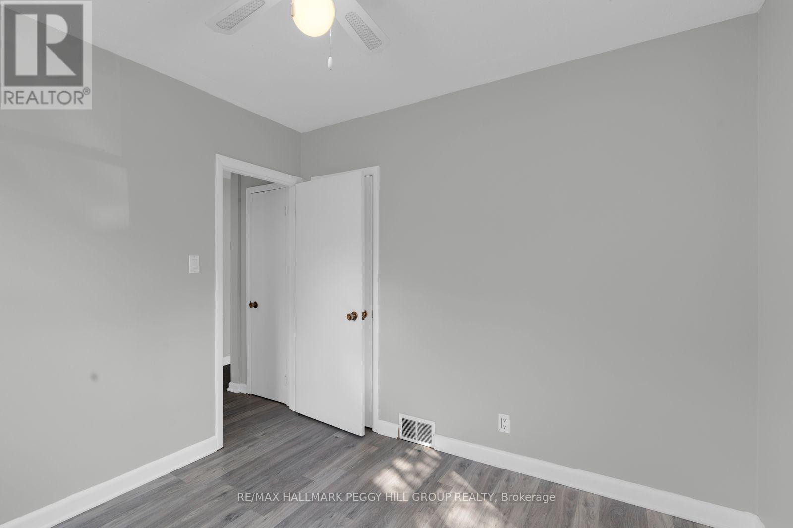 19 Alfred Street, Barrie (Allandale), Ontario  L4N 3L9 - Photo 5 - S13731346