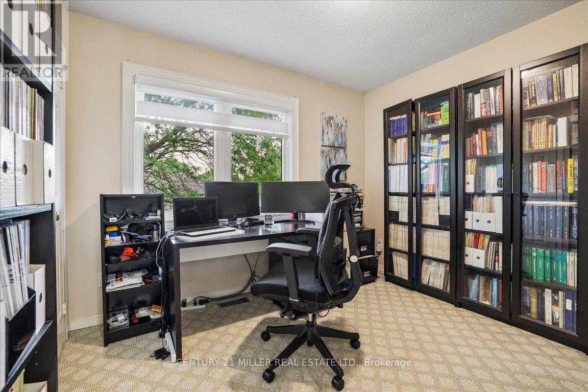 2120 Sixth Line, Oakville, Ontario  L6H 3N1 - Photo 23 - W13731262