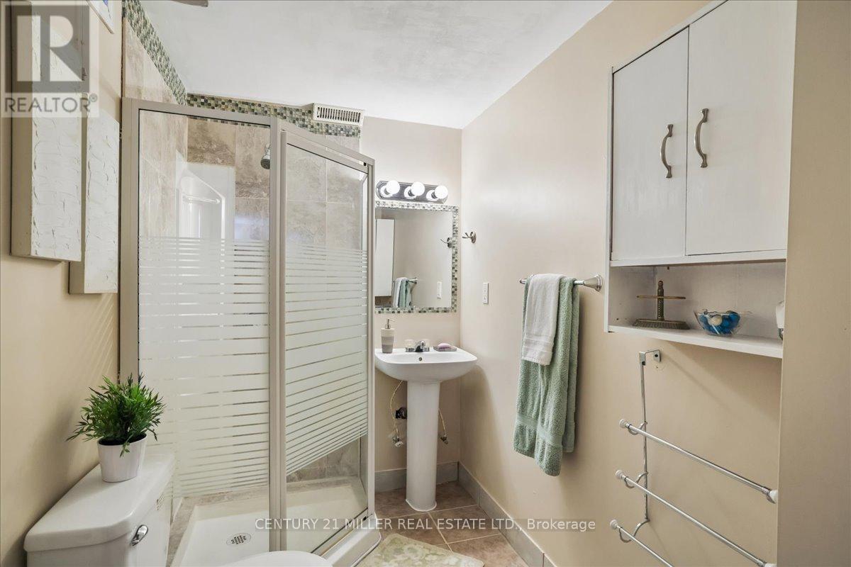 2120 Sixth Line, Oakville, Ontario  L6H 3N1 - Photo 29 - W13731262