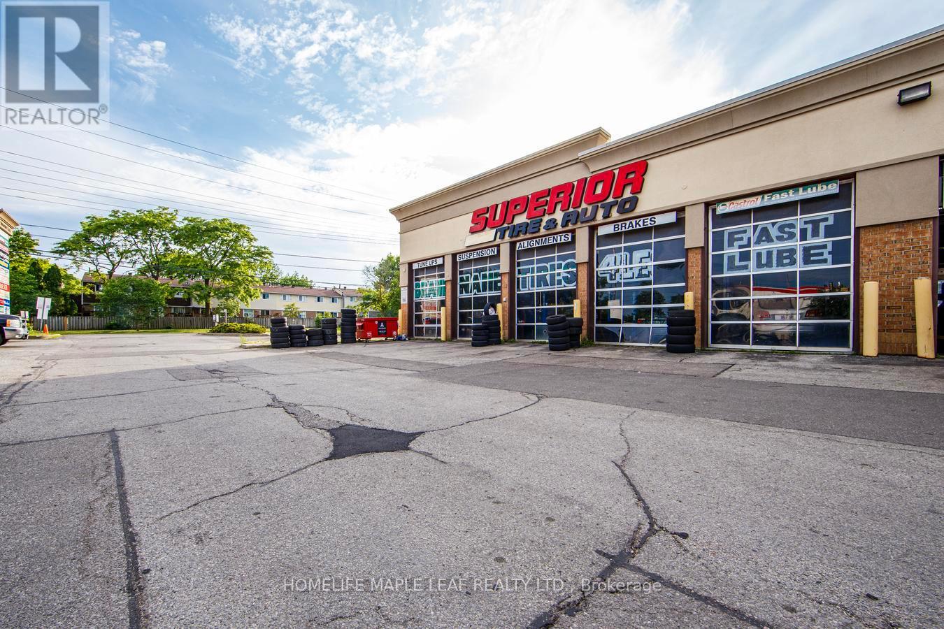 777 Dundas Street W, Mississauga, Ontario  L5C 4P6 - Photo 5 - W13731278