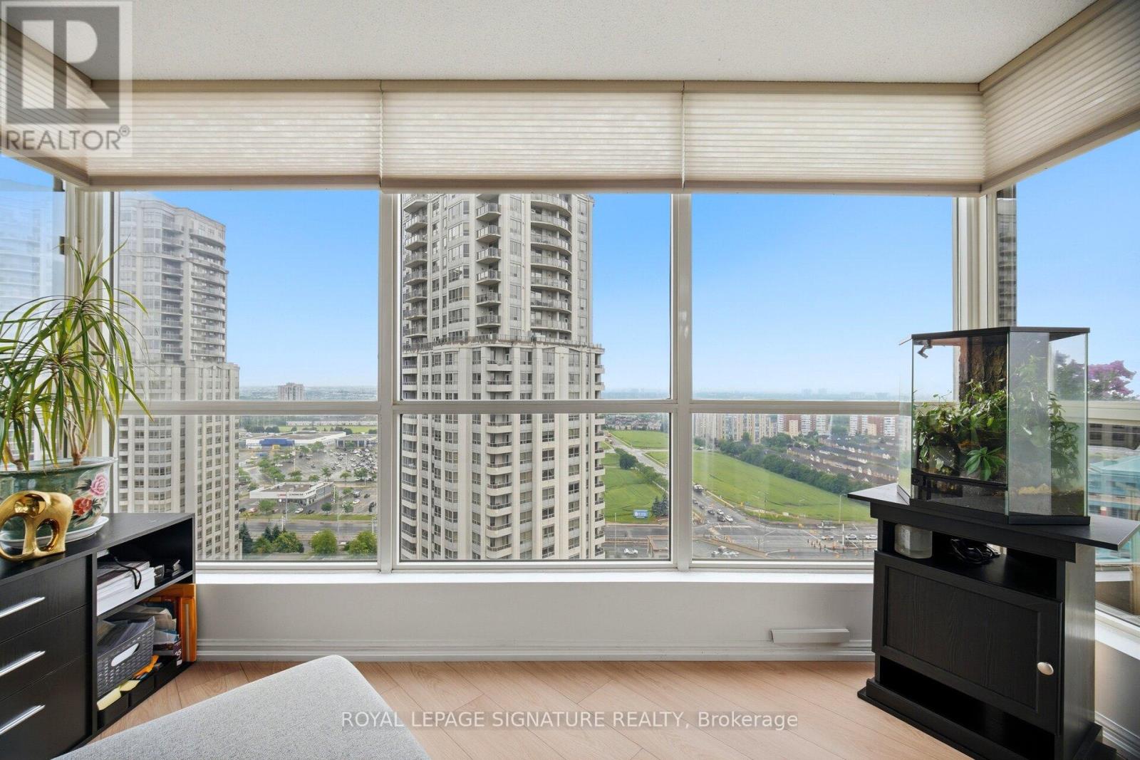 2310 - 55 Kingsbridge Garden Circle, Mississauga, Ontario  L5R 1Y1 - Photo 13 - W13731280