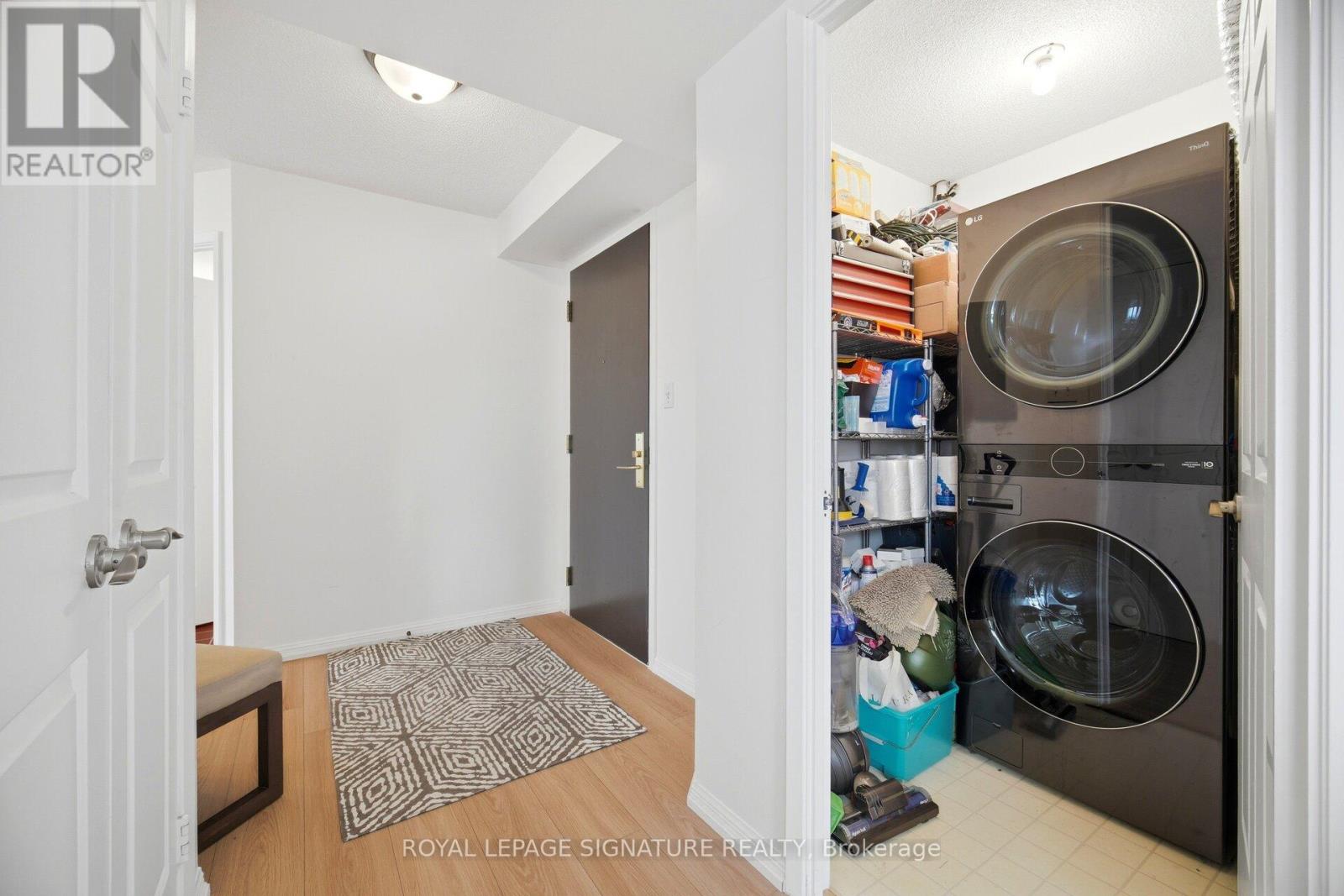 2310 - 55 Kingsbridge Garden Circle, Mississauga, Ontario  L5R 1Y1 - Photo 23 - W13731280