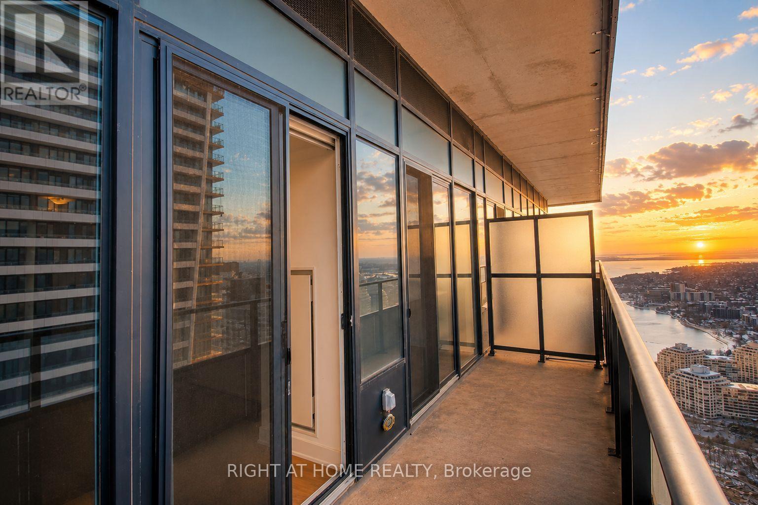 Lph02b - 20 Shore Breeze Drive, Toronto, Ontario  M8V 1A1 - Photo 17 - W13731300