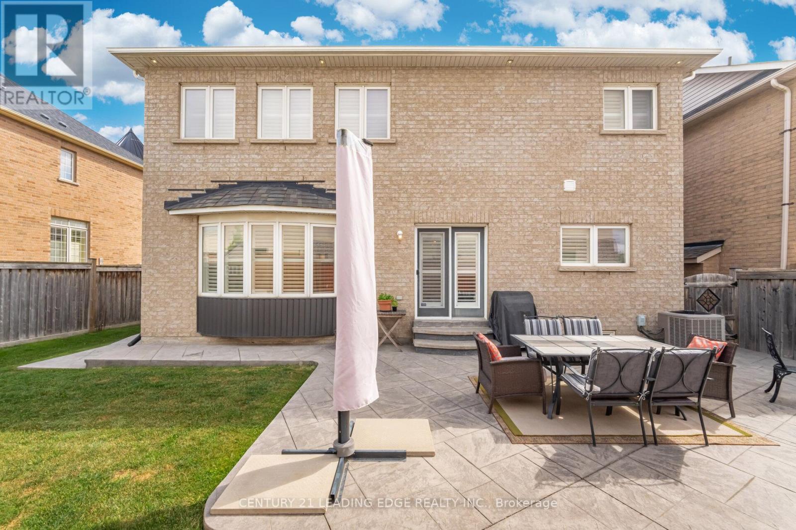 34 Royal Links Circle, Brampton, Ontario  L6P 2Z9 - Photo 32 - W13731316