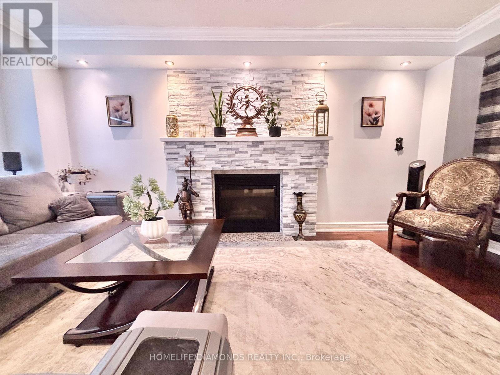 186 Fernforest Drive, Brampton, Ontario  L6R 1T7 - Photo 10 - W13731636
