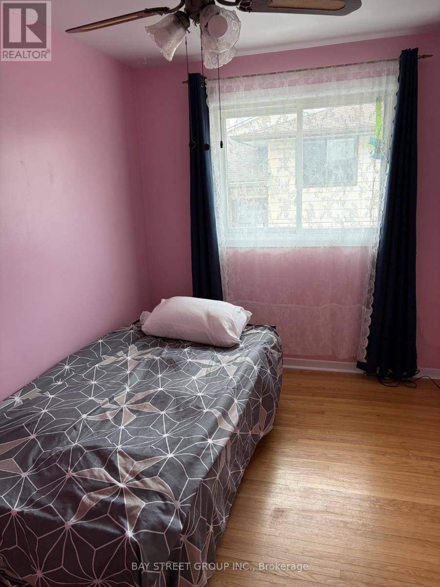 65 Saint Andrews Avenue, Welland, Ontario  L3B 1E3 - Photo 11 - X13731378