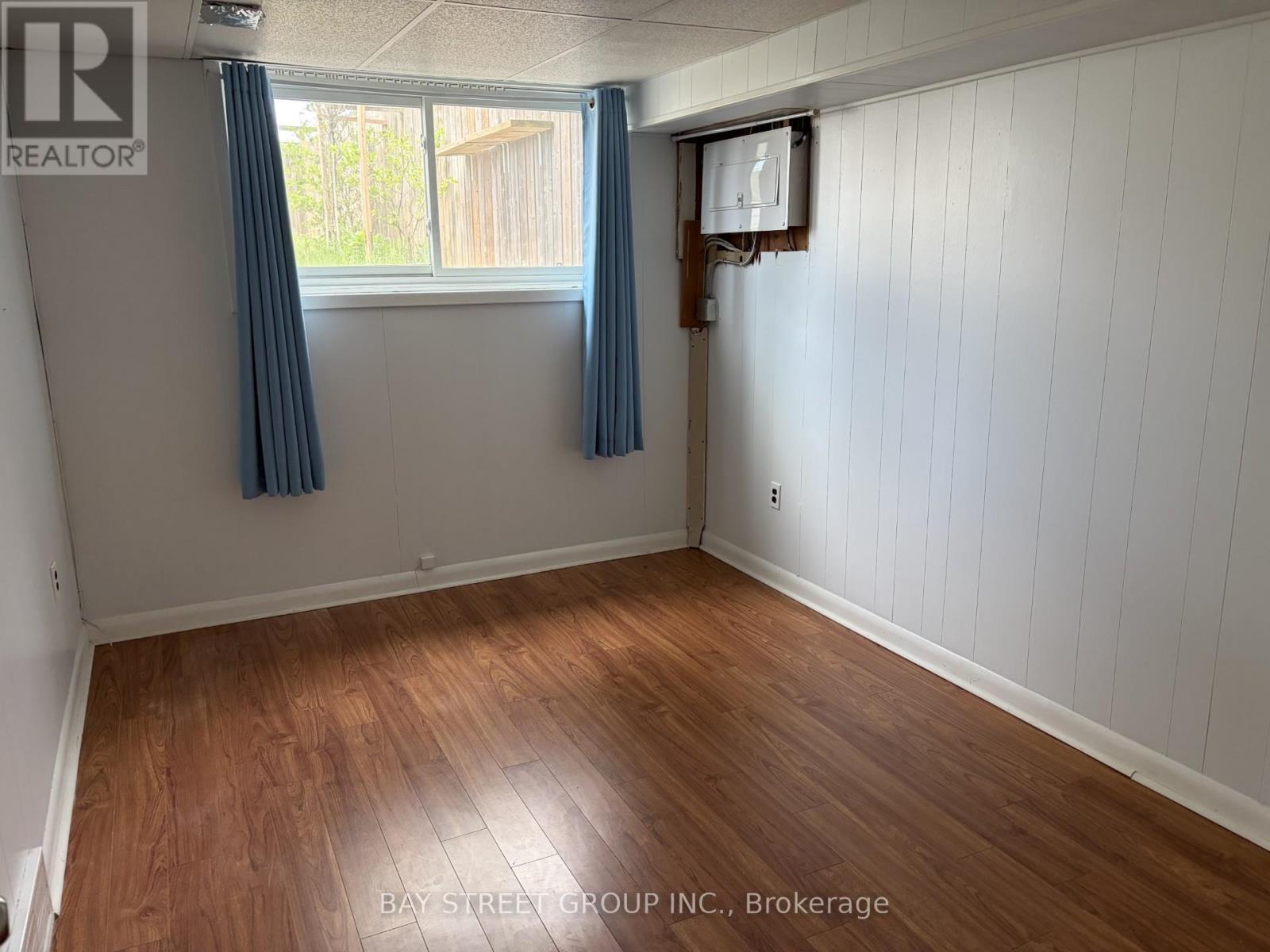 65 Saint Andrews Avenue, Welland, Ontario  L3B 1E3 - Photo 16 - X13731378