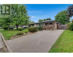 83 KIMBERLY CRESCENT, Kitchener, Ontario