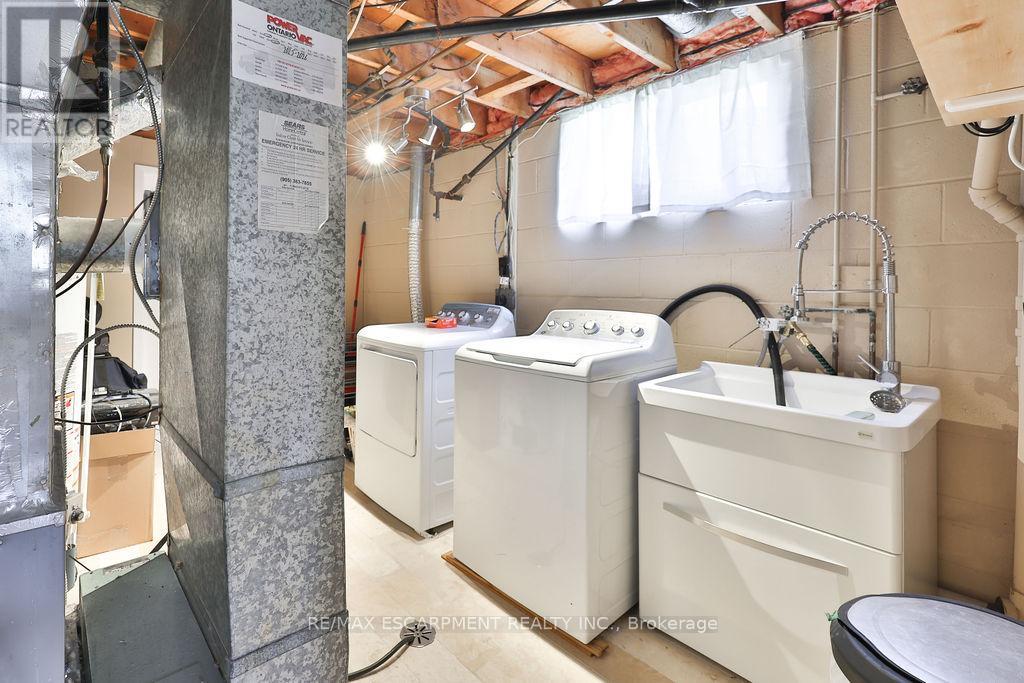 11 Lynwood Drive, Hamilton, Ontario  L8E 3E7 - Photo 25 - X13731448