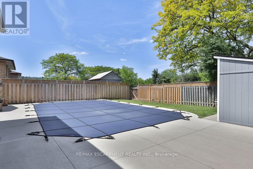 11 Lynwood Drive, Hamilton, Ontario  L8E 3E7 - Photo 28 - X13731448