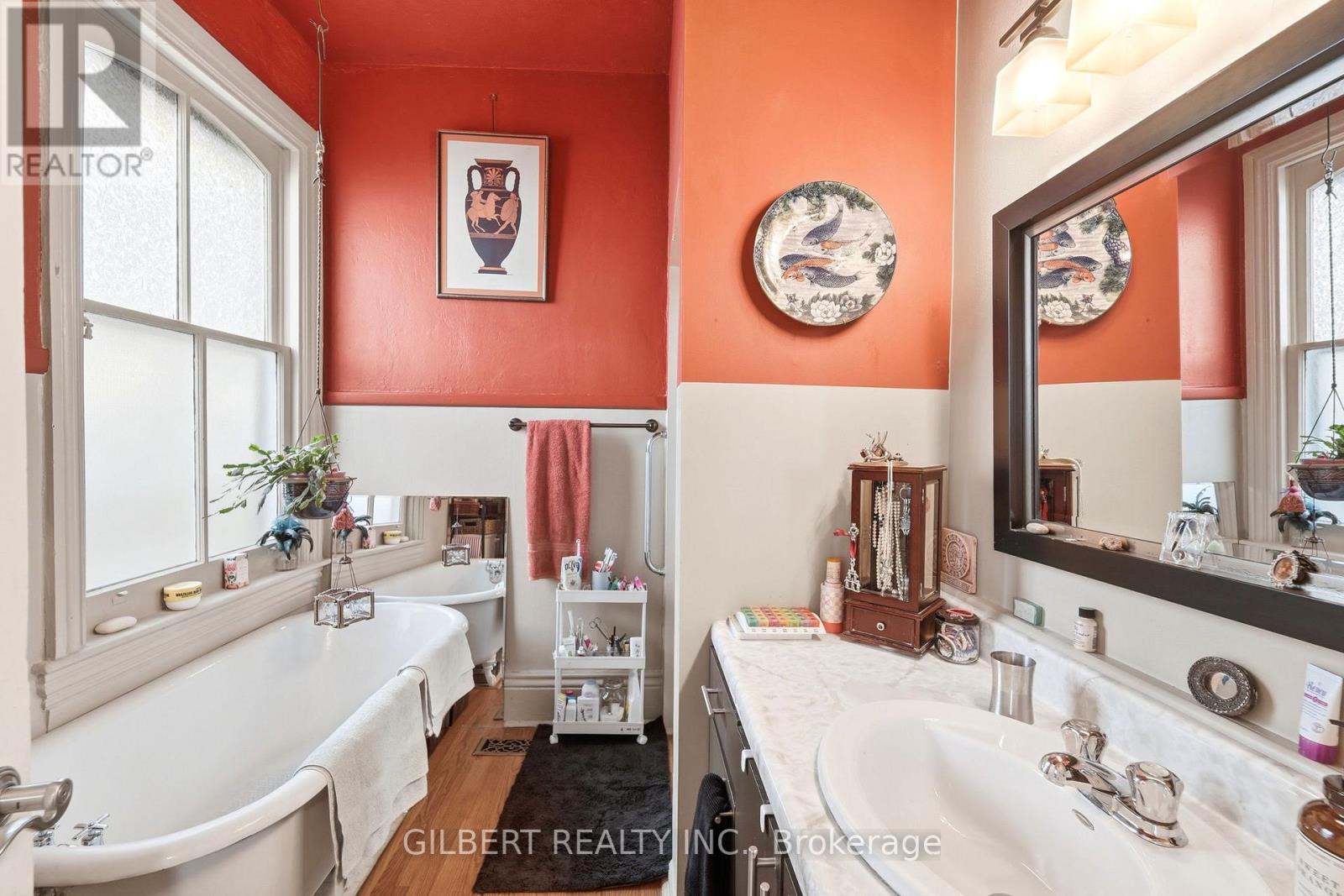 367 Charlton Avenue W, Hamilton, Ontario  L8P 2E6 - Photo 8 - X13731614