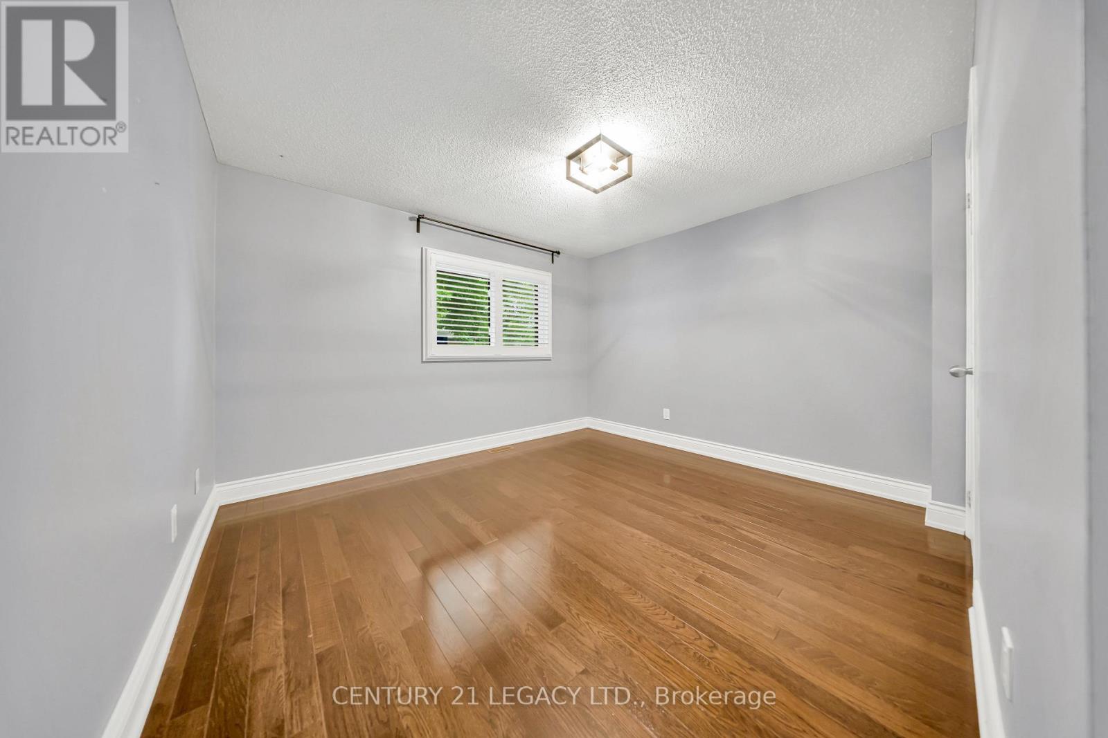 6772 Dolmage Court, Mississauga, Ontario  L5N 4V9 - Photo 30 - W13729308