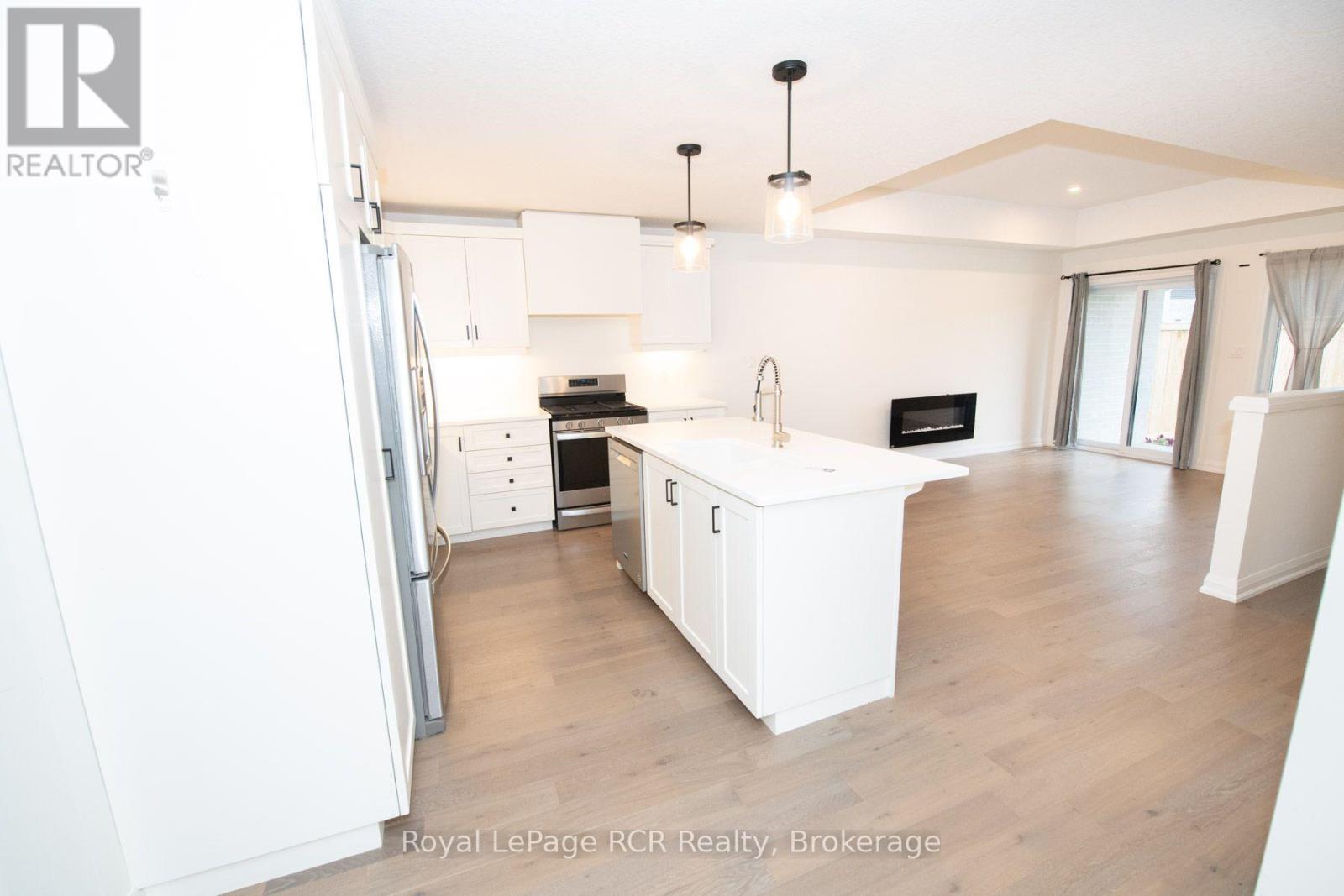 209 Church Street N, Wellington North, Ontario  N0G 2L4 - Photo 13 - X13473388