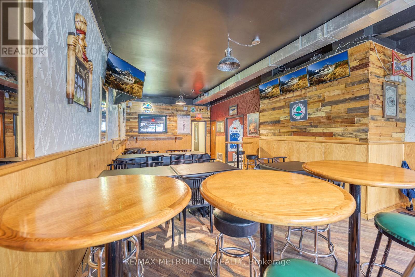 1548 St. Clair Parkway, St. Clair, Ontario  N0N 1H0 - Photo 33 - X13668290