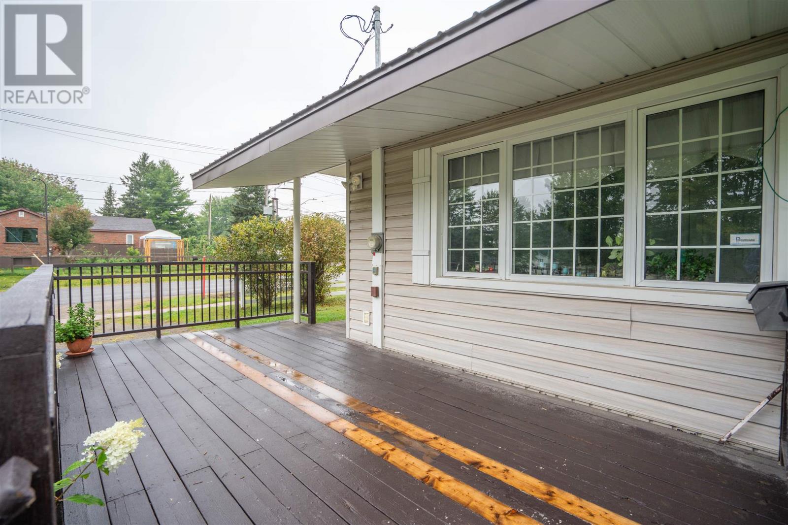 219 Eastern Ave, Sault Ste. Marie, Ontario  P6A 4R5 - Photo 6 - SM262387