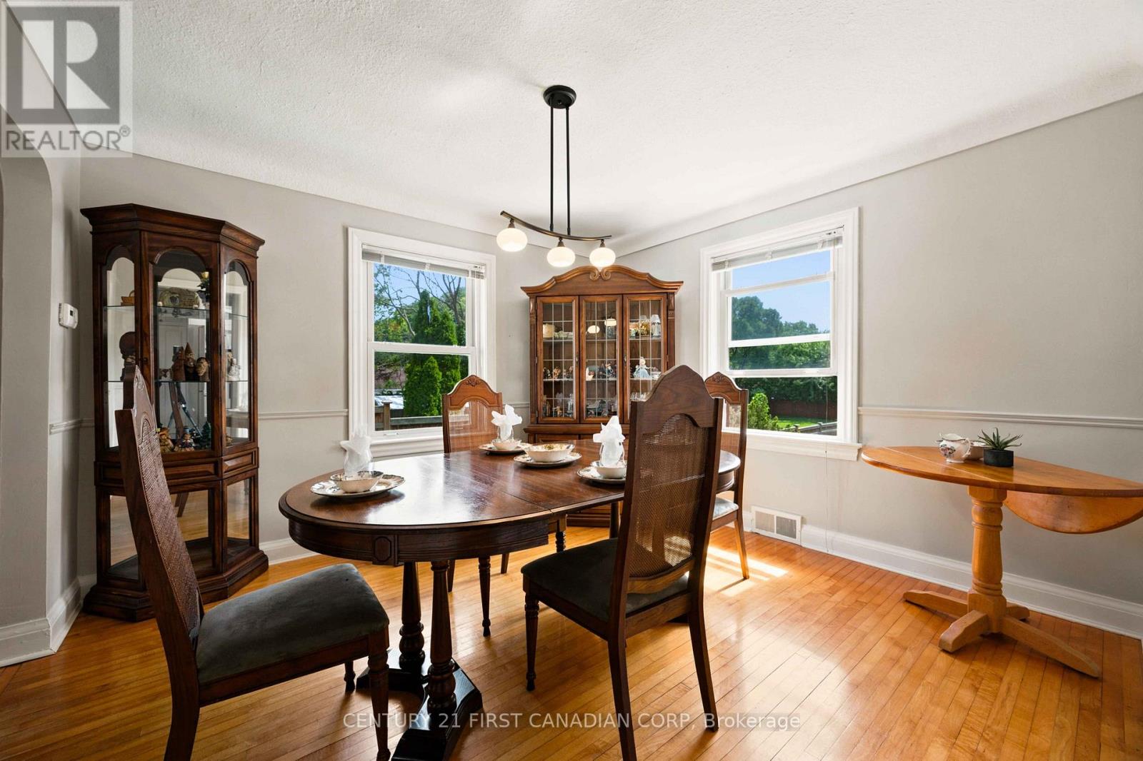 1027 London Road, Sarnia, Ontario  N7S 1N9 - Photo 12 - X13731714