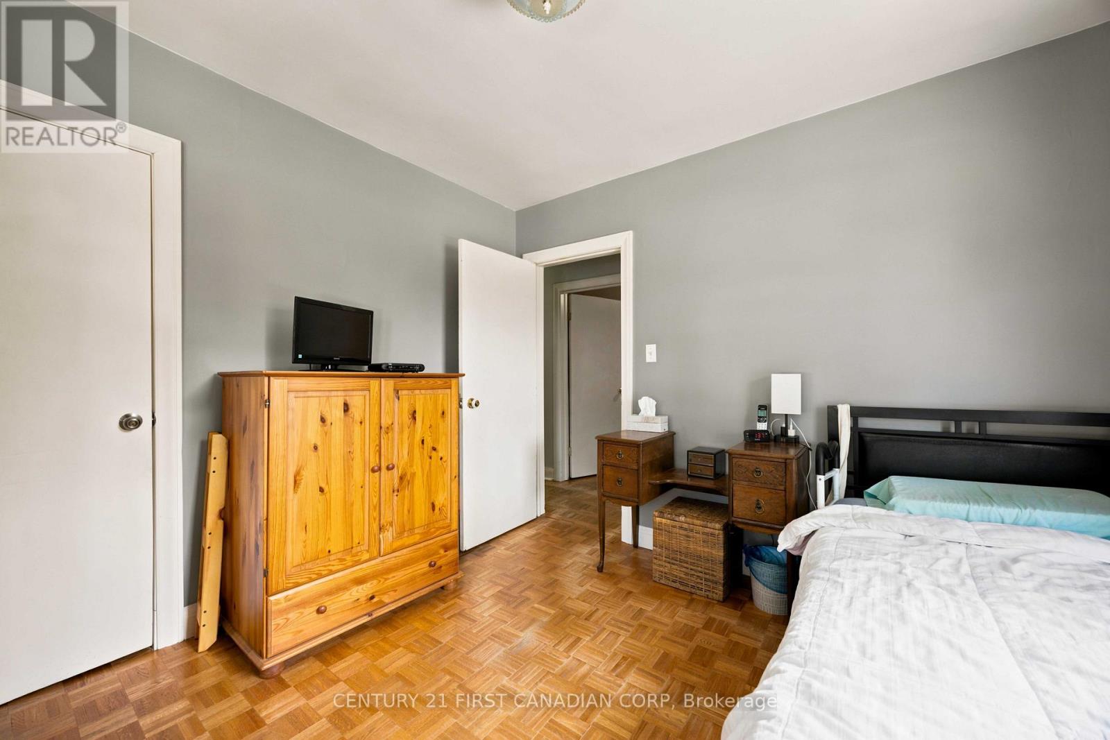 1027 London Road, Sarnia, Ontario  N7S 1N9 - Photo 22 - X13731714