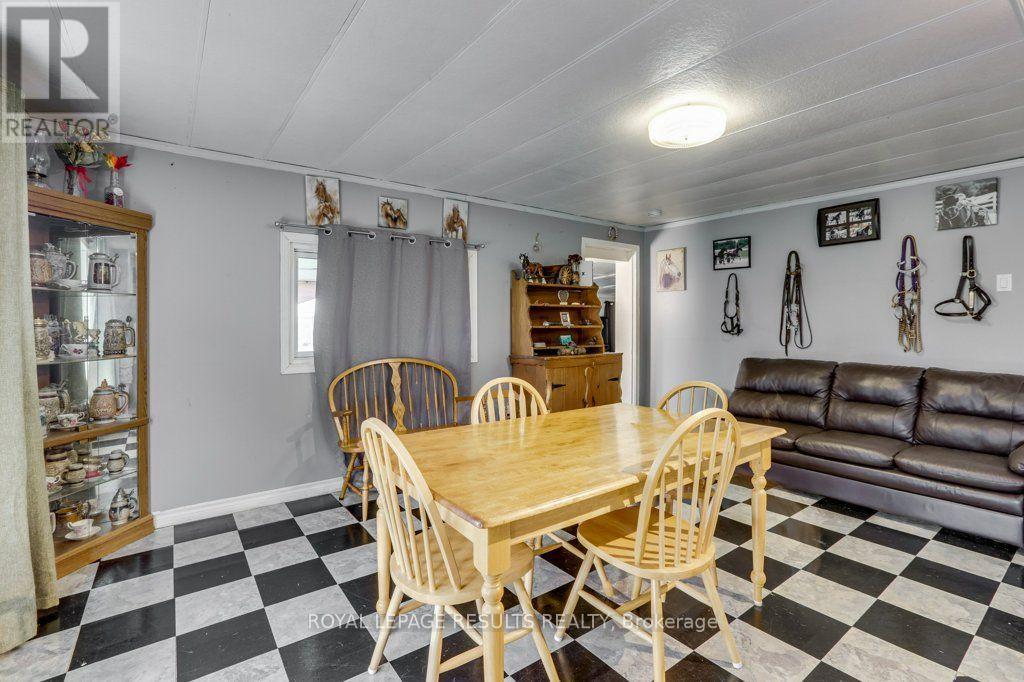 24 Pineview Avenue, Malahide, Ontario  N0L 2J0 - Photo 12 - X13731720