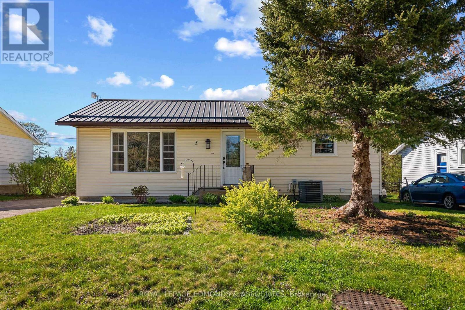 5 Lasalle Drive, Deep River, Ontario K0J 1P0 - Photo 3 - X13731646