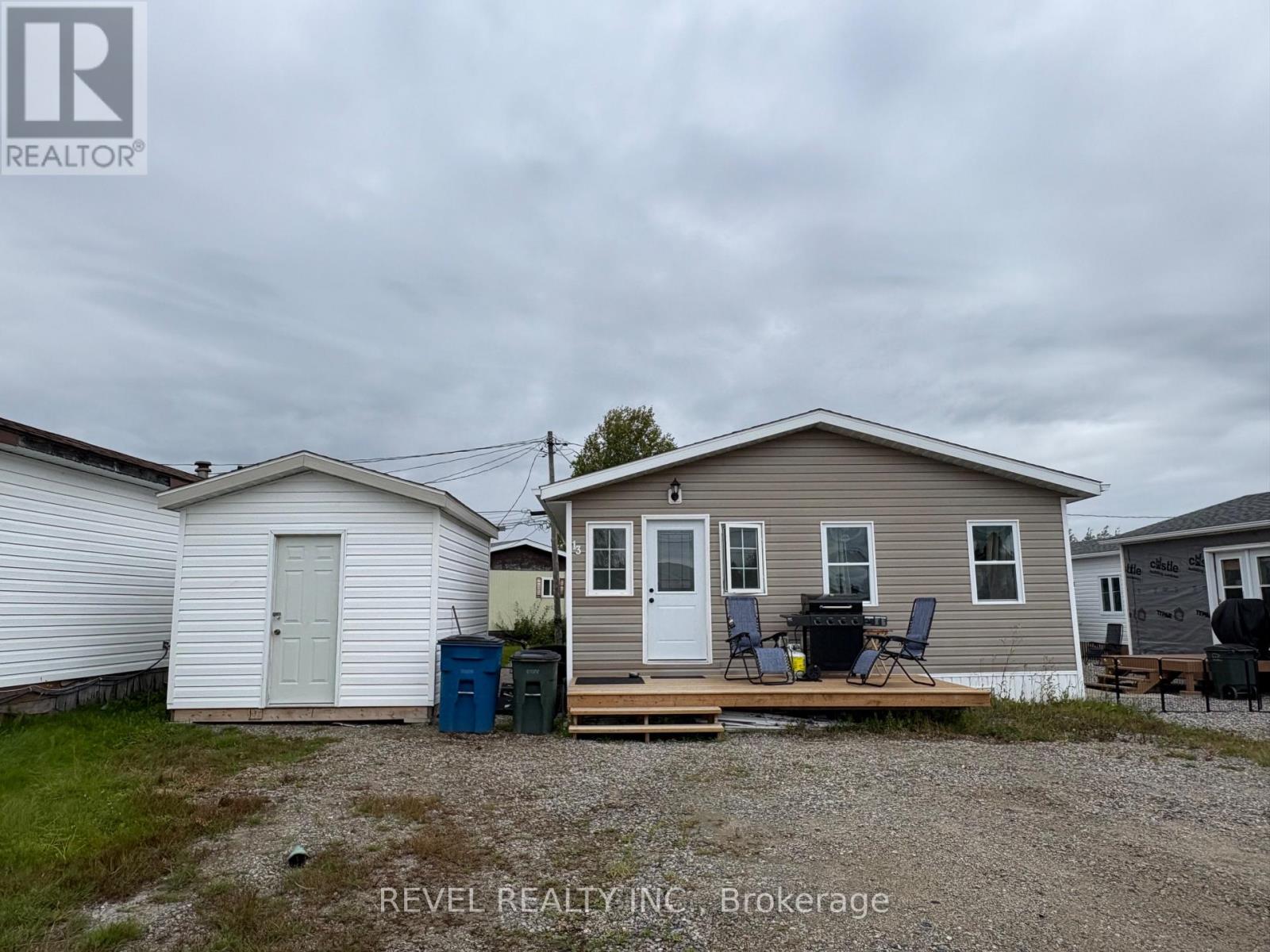 13 King Street, Cochrane, Ontario  P0L 1C0 - Photo 1 - T13731732