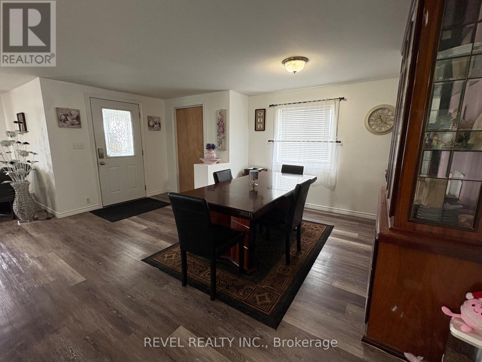 13 King Street, Cochrane, Ontario  P0L 1C0 - Photo 4 - T13731732