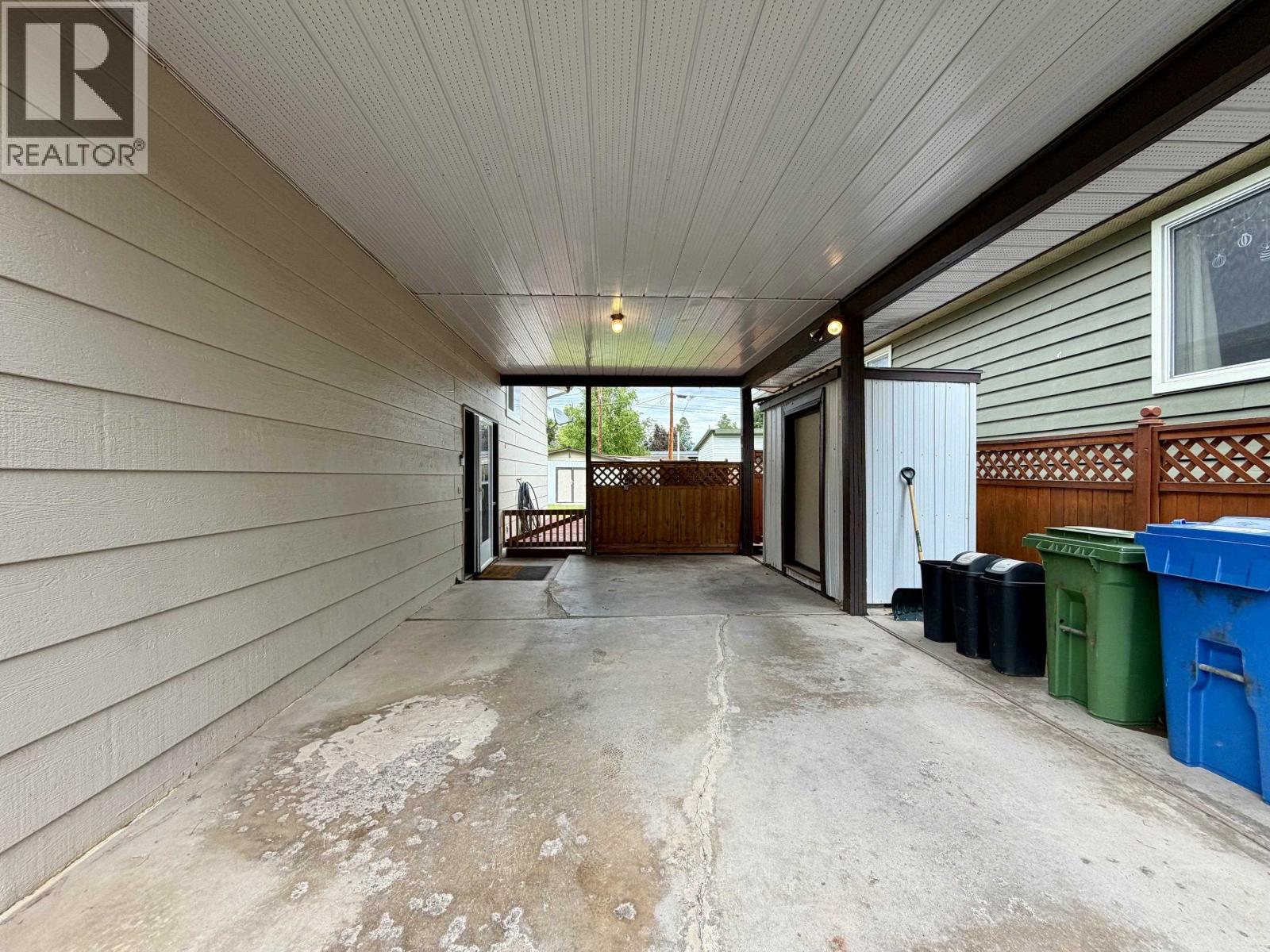 4280 First Avenue, Smithers, British Columbia  V0J 2N0 - Photo 26 - R3160315