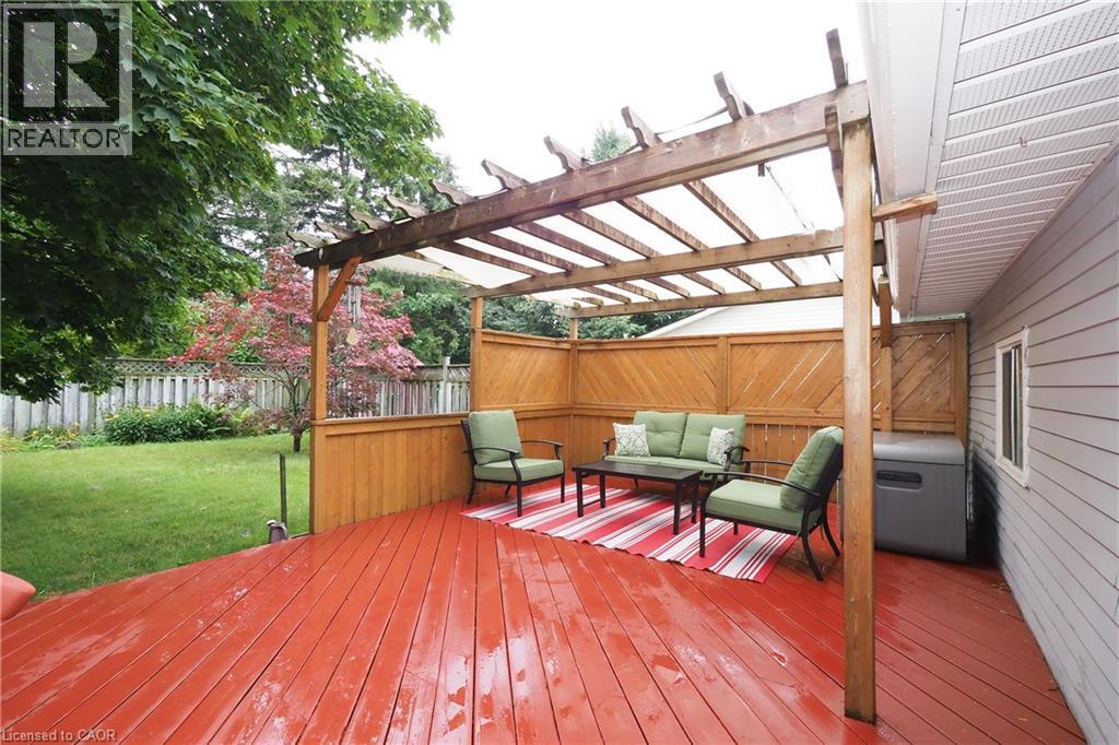 219 Foxhunt Road, Waterloo, Ontario  N2K 2R8 - Photo 21 - 40859547