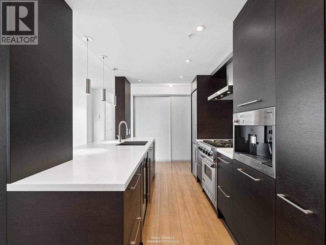 3202 193 Aquarius Mews, Vancouver, British Columbia V6Z 2Z2 - Photo 14 - R3160302