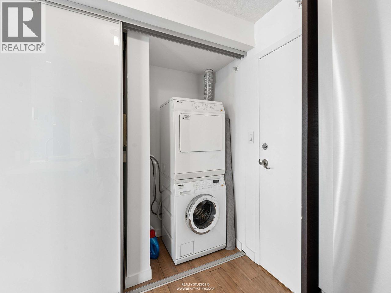 3202 193 Aquarius Mews, Vancouver, British Columbia V6Z 2Z2 - Photo 17 - R3160302