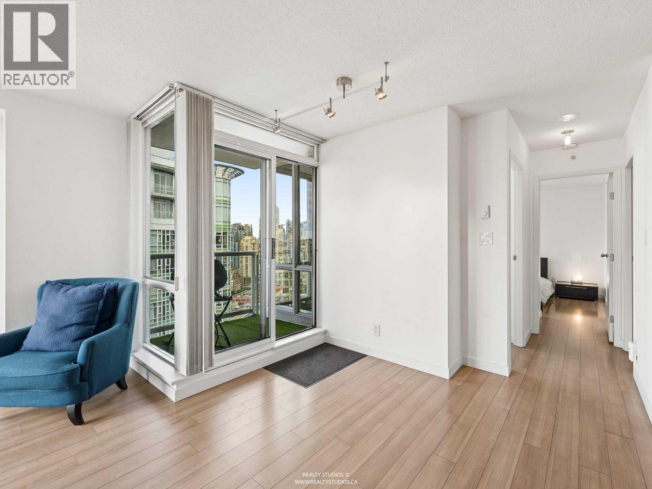 3202 193 Aquarius Mews, Vancouver, British Columbia V6Z 2Z2 - Photo 6 - R3160302