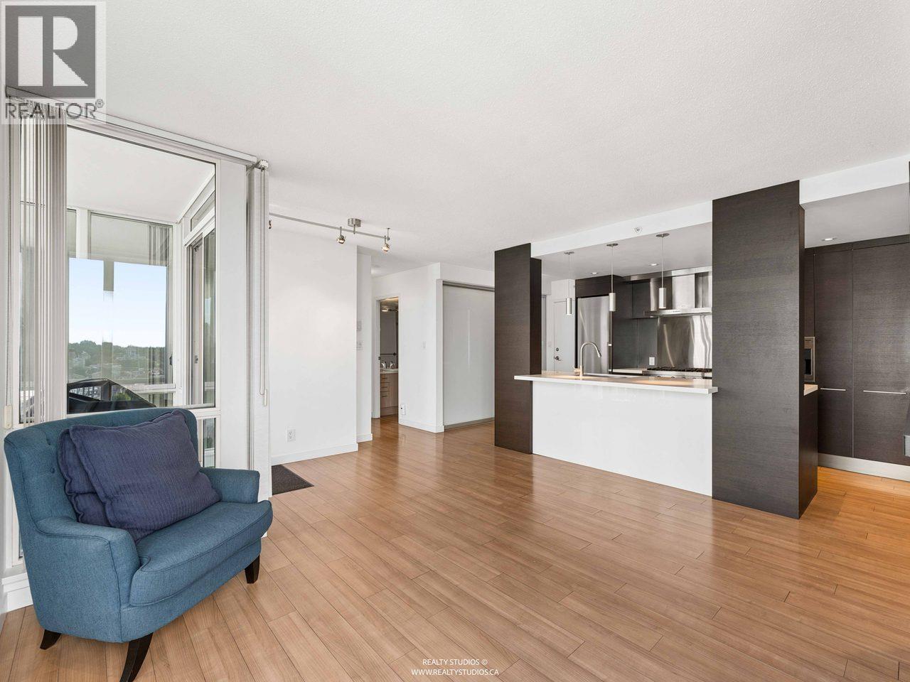 3202 193 Aquarius Mews, Vancouver, British Columbia V6Z 2Z2 - Photo 8 - R3160302