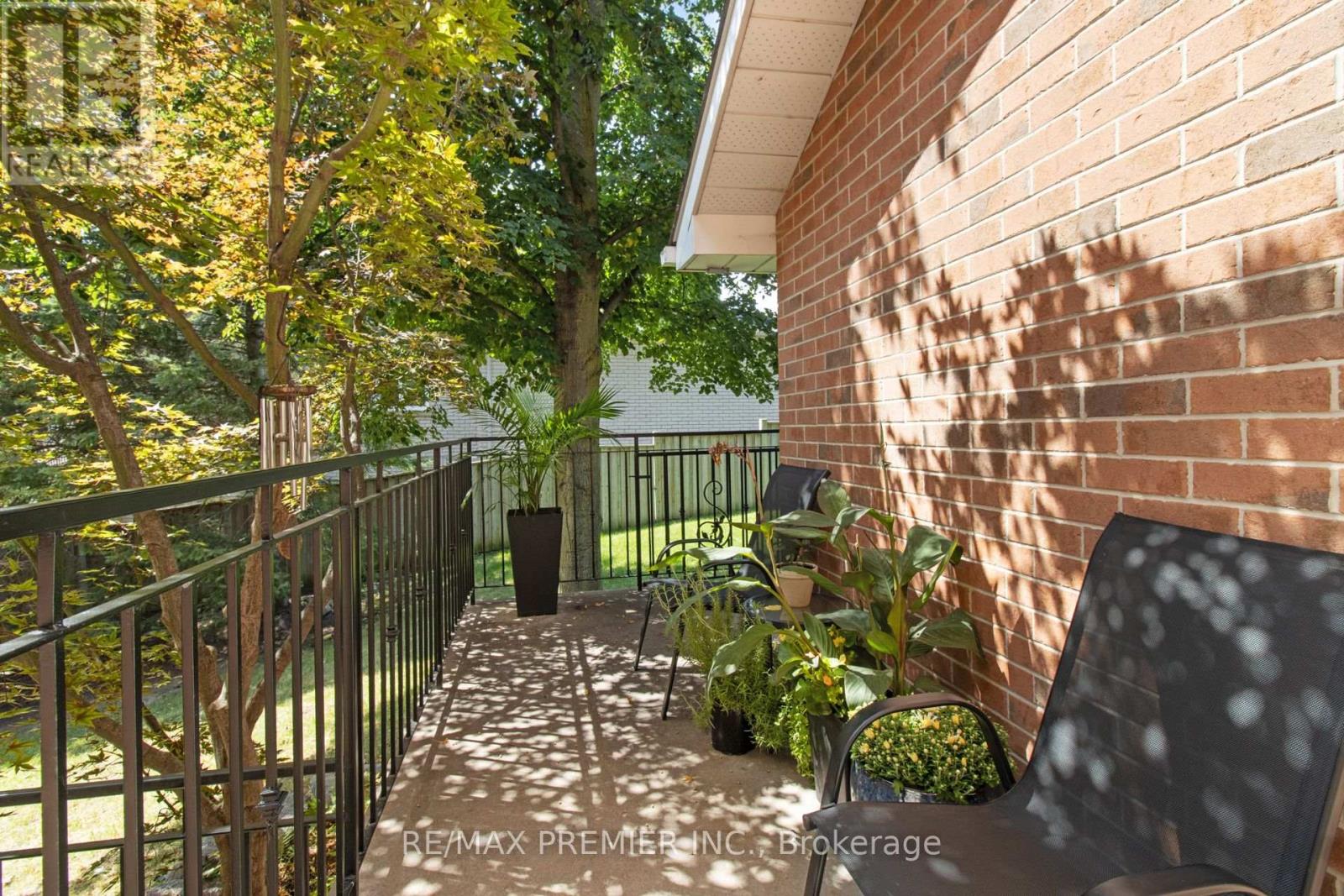 19 Stockdale Crescent, Richmond Hill (North Richvale), Ontario  L4C 3T1 - Photo 40 - N13731748