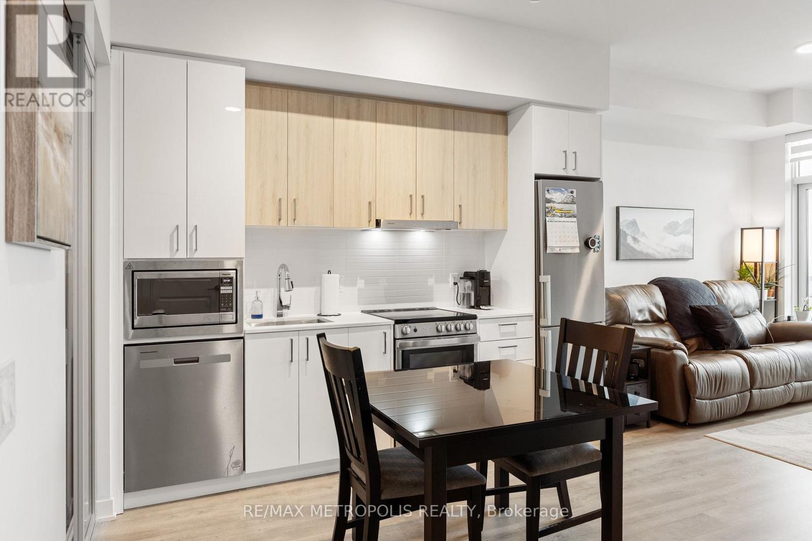 2504 - 30 Upper Mall Way, Vaughan, Ontario  L4J 0L7 - Photo 15 - N13731750