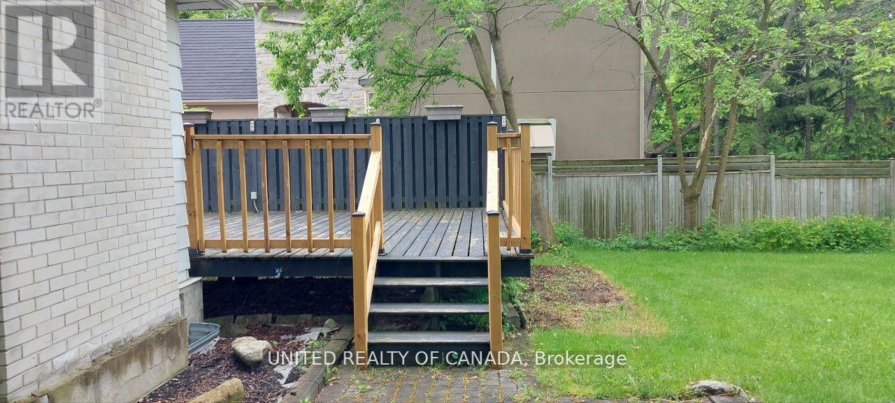 Main - 126 Weldrick Road W, Richmond Hill, Ontario  L4C 3V1 - Photo 20 - N13731766