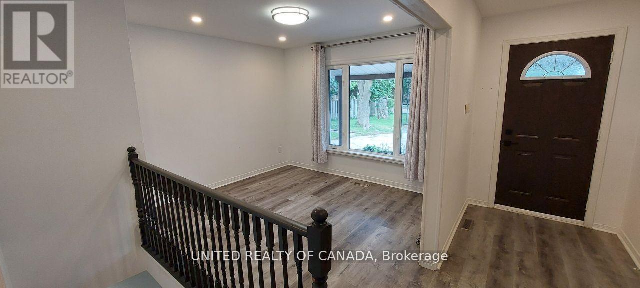 Main - 126 Weldrick Road W, Richmond Hill, Ontario  L4C 3V1 - Photo 6 - N13731766