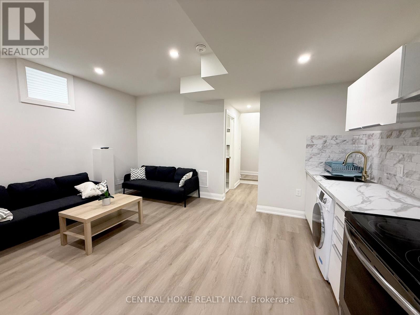 2954 Elgin Mills Road E, Markham, Ontario  L6C 1K9 - Photo 2 - N13731810