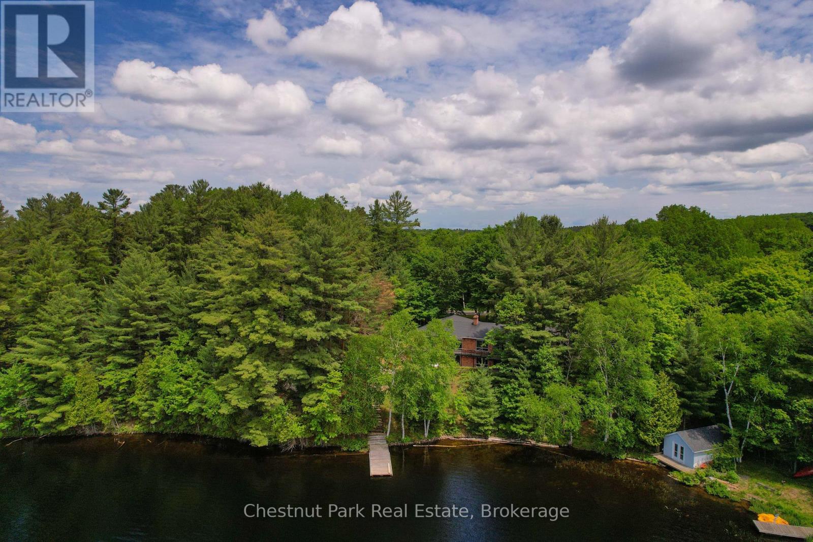 652 NORTH WASEOSA LAKE ROAD, Huntsville, Ontario
