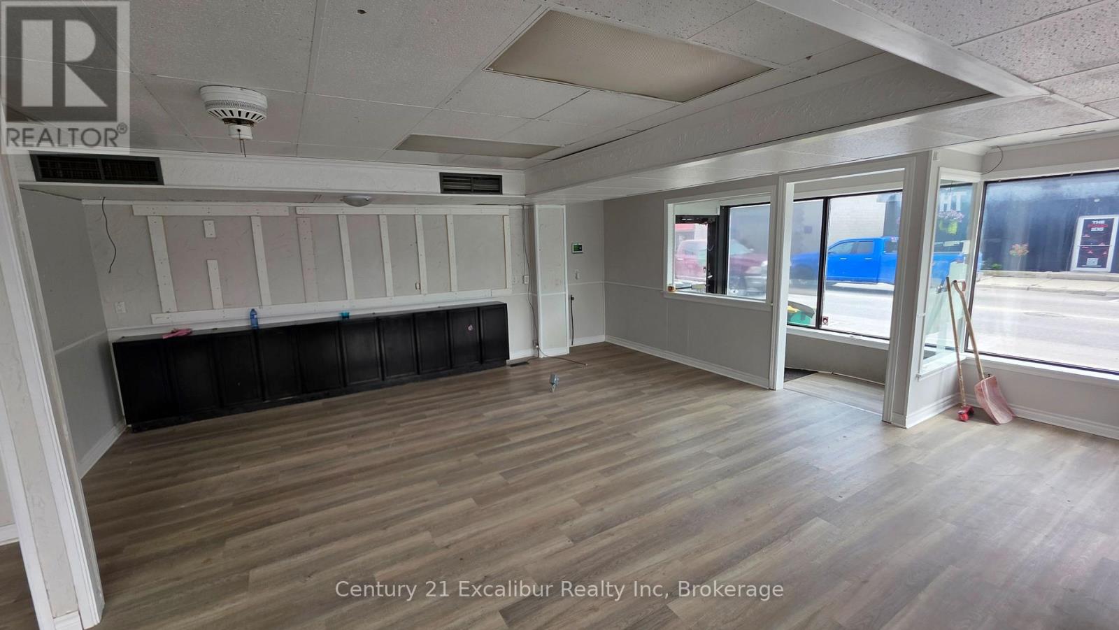 244 George Street, Wellington North, Ontario  N0G 1A0 - Photo 4 - X13731746