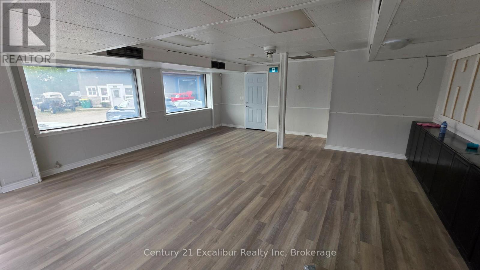 244 George Street, Wellington North, Ontario  N0G 1A0 - Photo 5 - X13731746