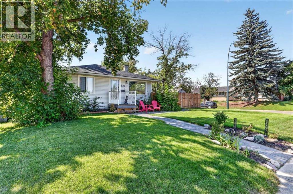 227 Lynnwood Drive Se, Calgary, Alberta  T2C 0T1 - Photo 3 - A2340954