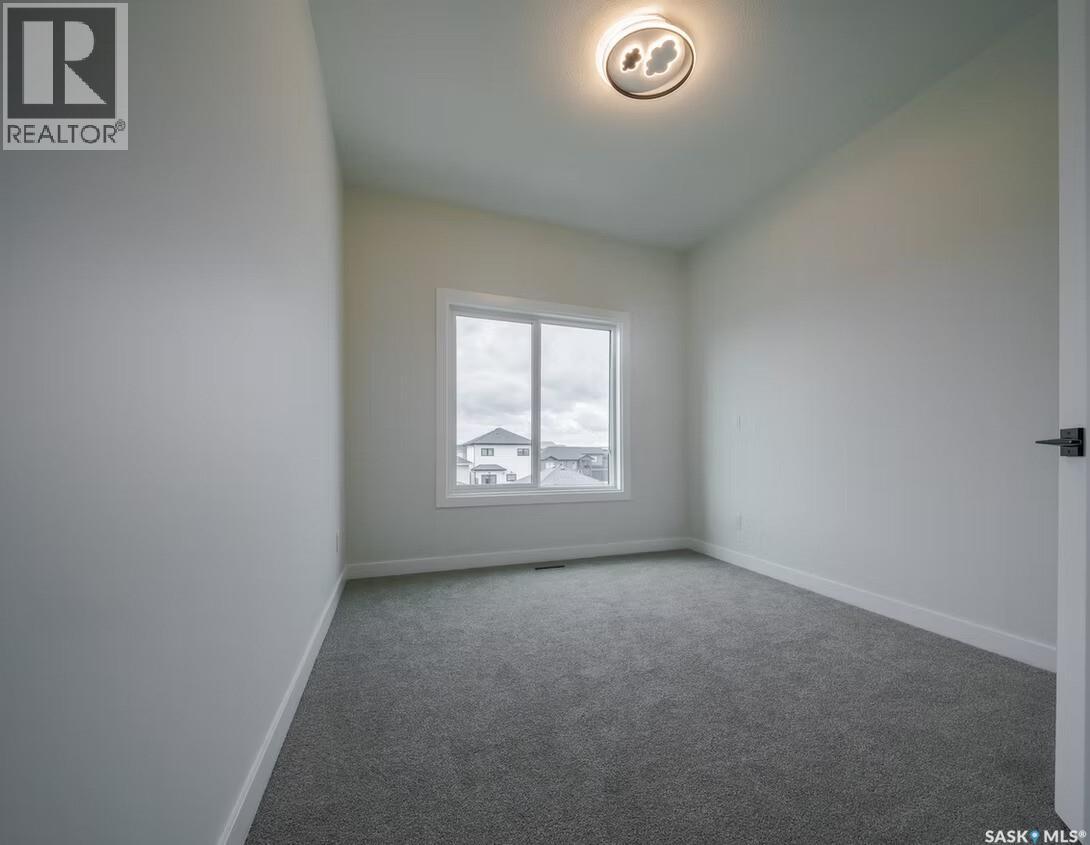 223 Feheregyhazi Boulevard, Saskatoon, Saskatchewan  S7W 0C2 - Photo 2 - SK047147